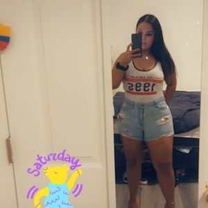 Meet your Posher, Nicolle